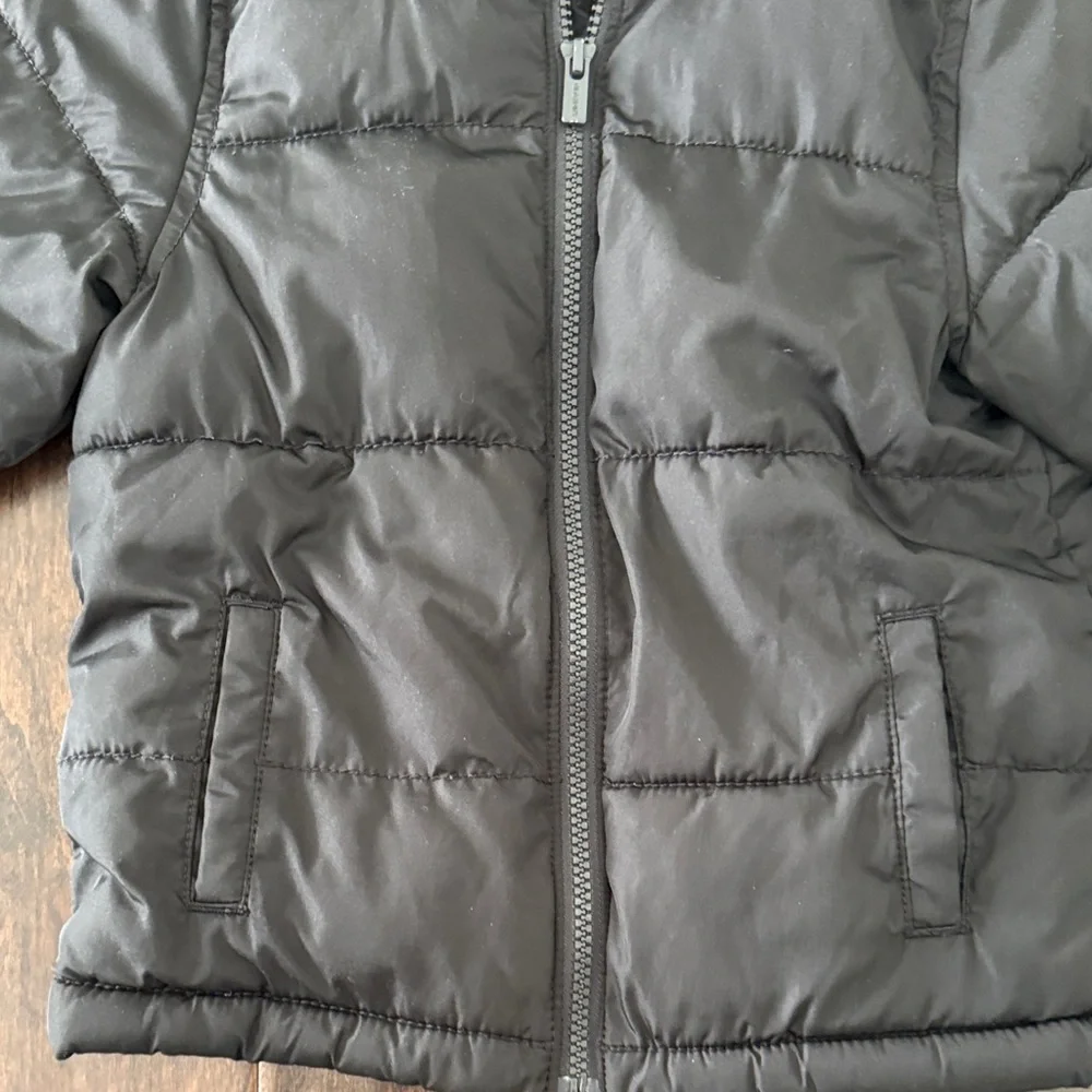 Old Navy Gender Neutral Sleek winter Black Puffer Jacket
